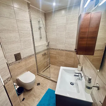 Apartment Deluxe Centre With Free Parking *